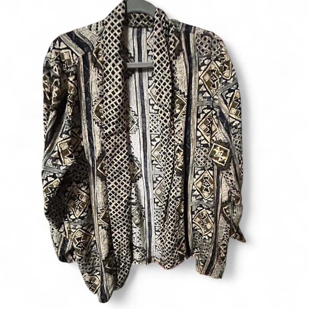 Large relaxed vibe vintage 80s earthy boho lightweight cover-up type blouse